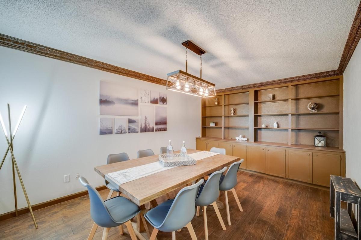 Stunning 5Br 2Ba Holiday Home With Private Pool And Cinema 댈러스 외부 사진