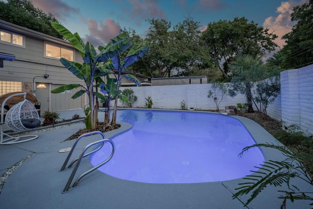 Stunning 5Br 2Ba Holiday Home With Private Pool And Cinema 댈러스 외부 사진