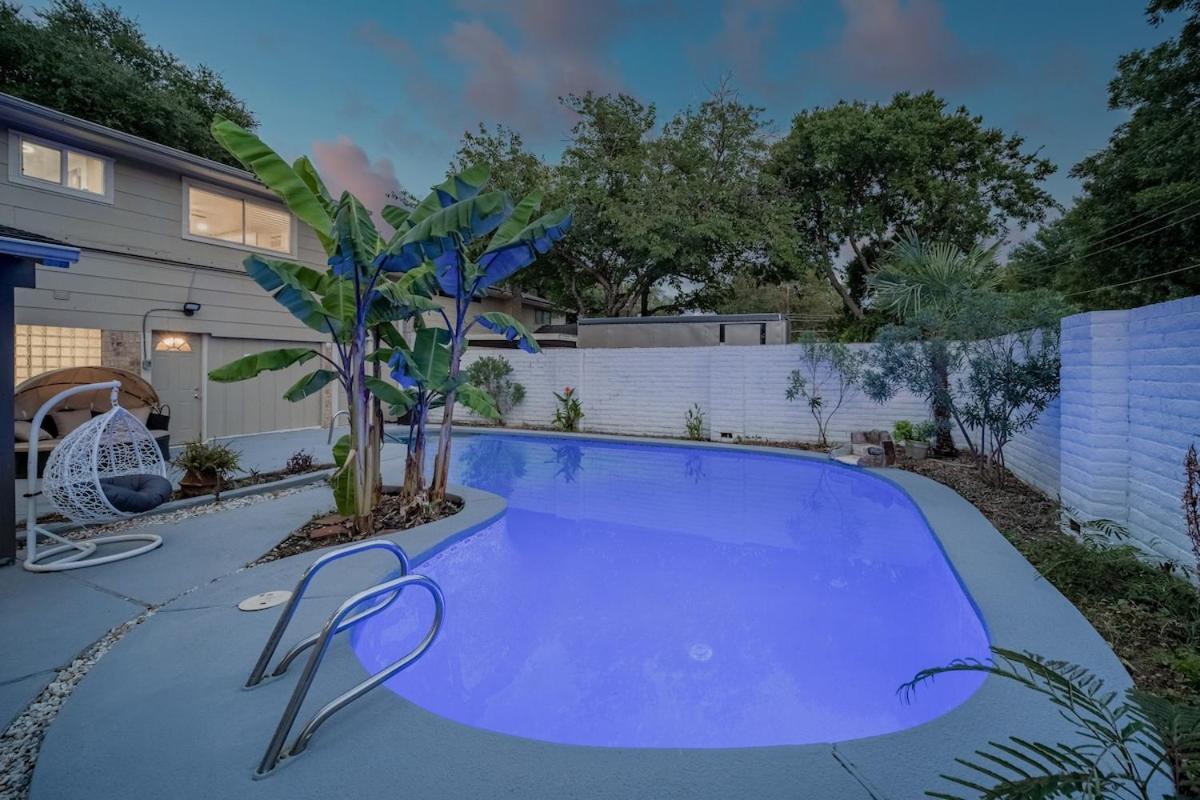 Stunning 5Br 2Ba Holiday Home With Private Pool And Cinema 댈러스 외부 사진