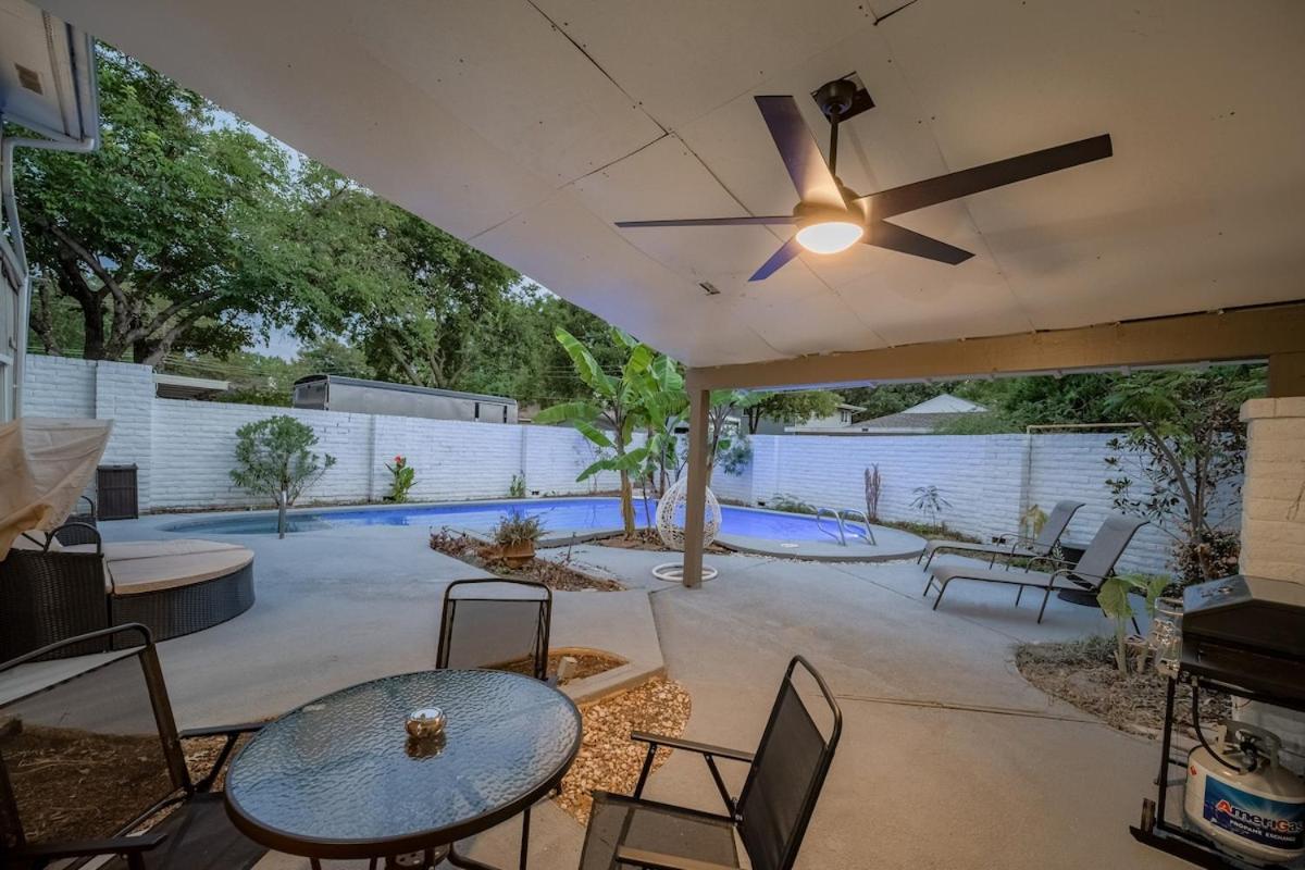 Stunning 5Br 2Ba Holiday Home With Private Pool And Cinema 댈러스 외부 사진